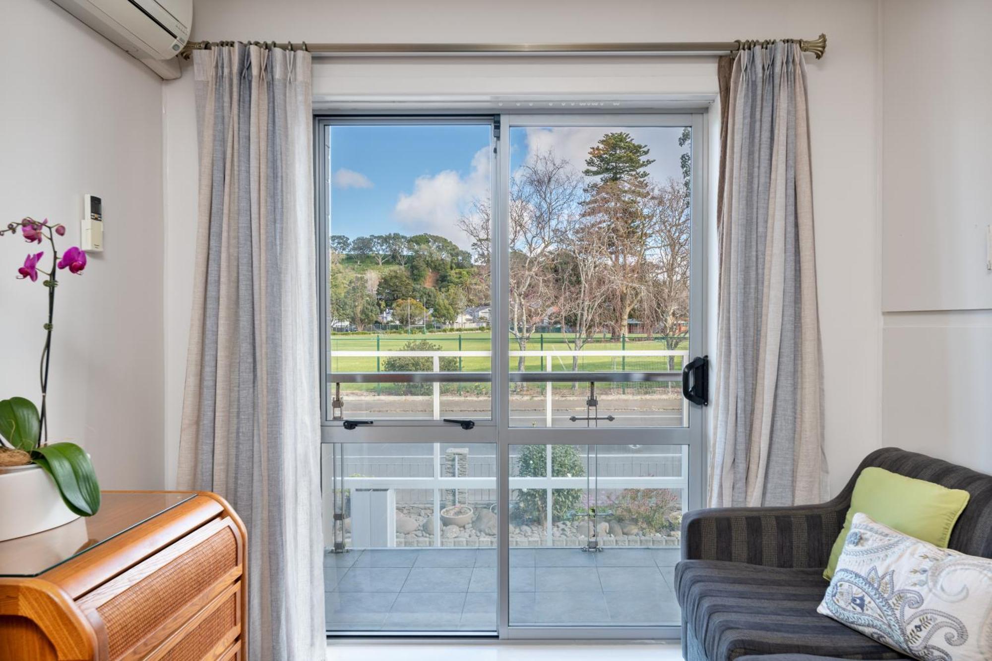 Best Western Newmarket Inn & Suites Auckland Eksteriør bilde